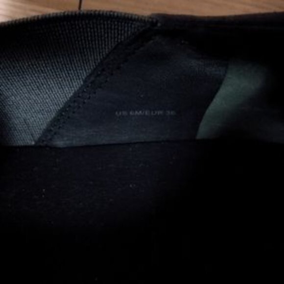 VINCE Slip-on Shoes Size‎ 6 - Picture 6 of 10